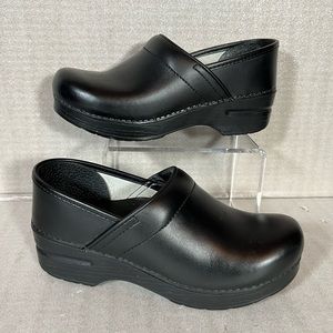 Dansko Cabrio Black Professional Clogs Size 36/US 5/5.5